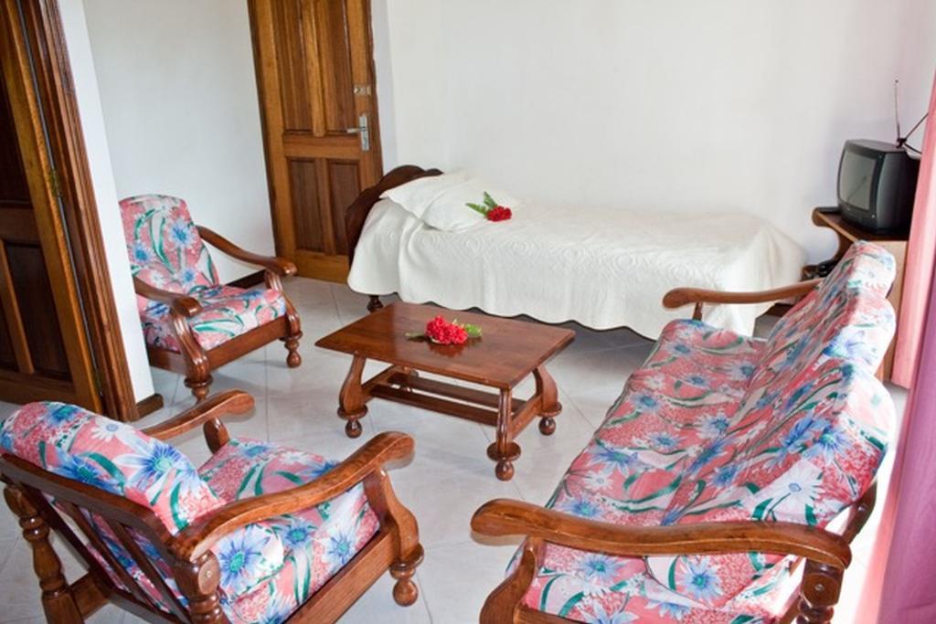 Villa De Roses Beau Vallon  Εξωτερικό φωτογραφία