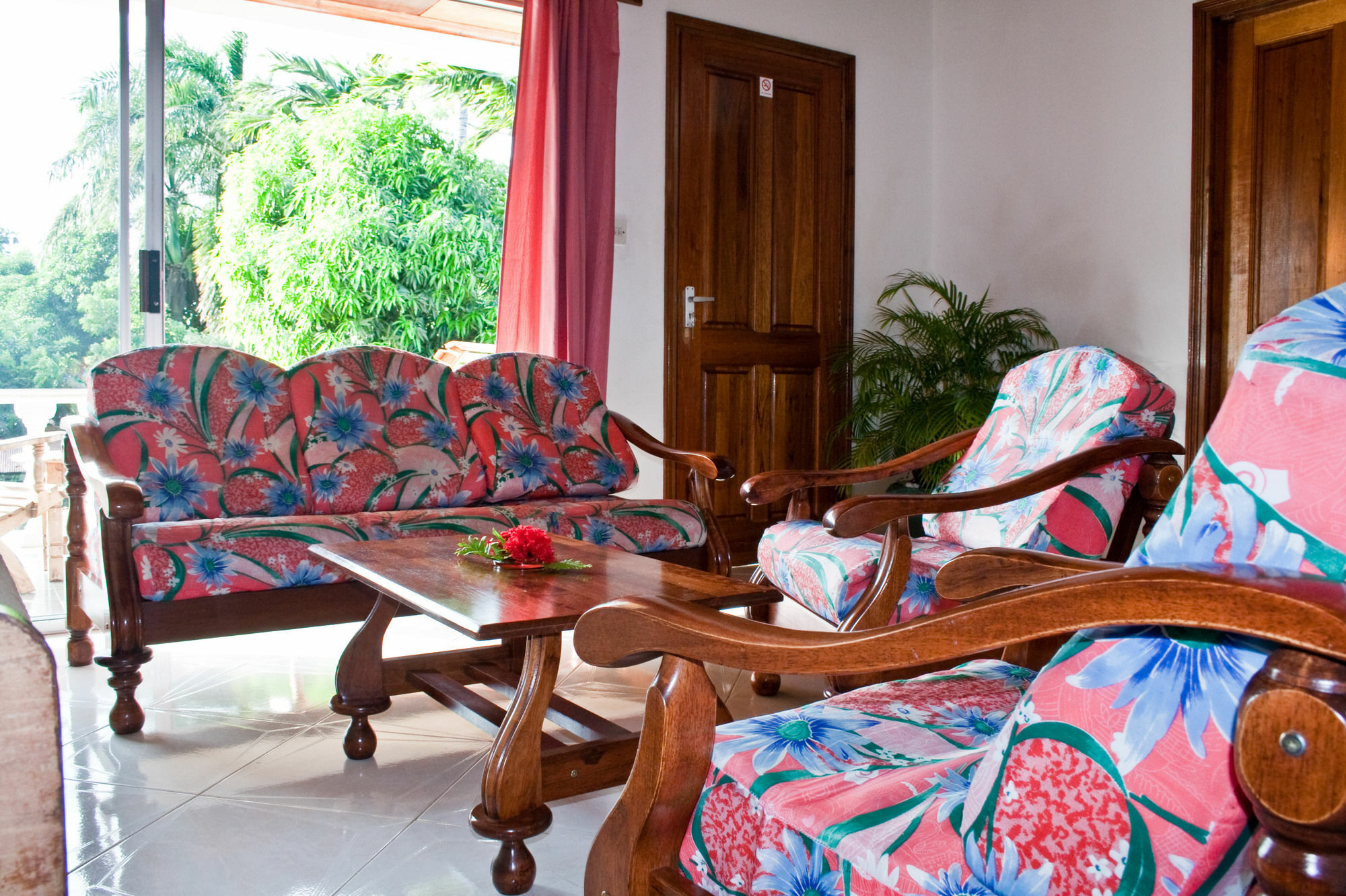 Villa De Roses Beau Vallon  Εξωτερικό φωτογραφία