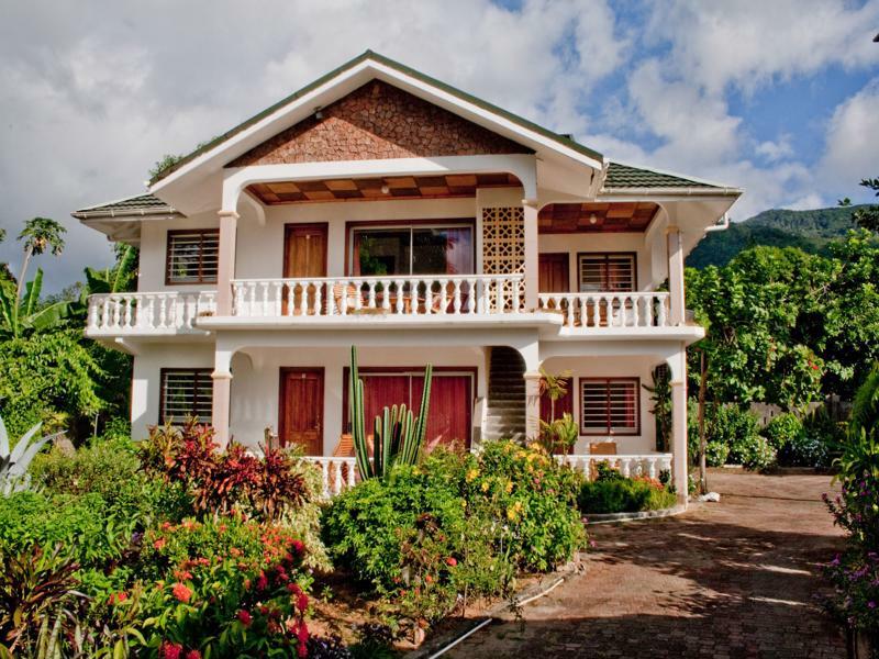 Villa De Roses Beau Vallon  Εξωτερικό φωτογραφία